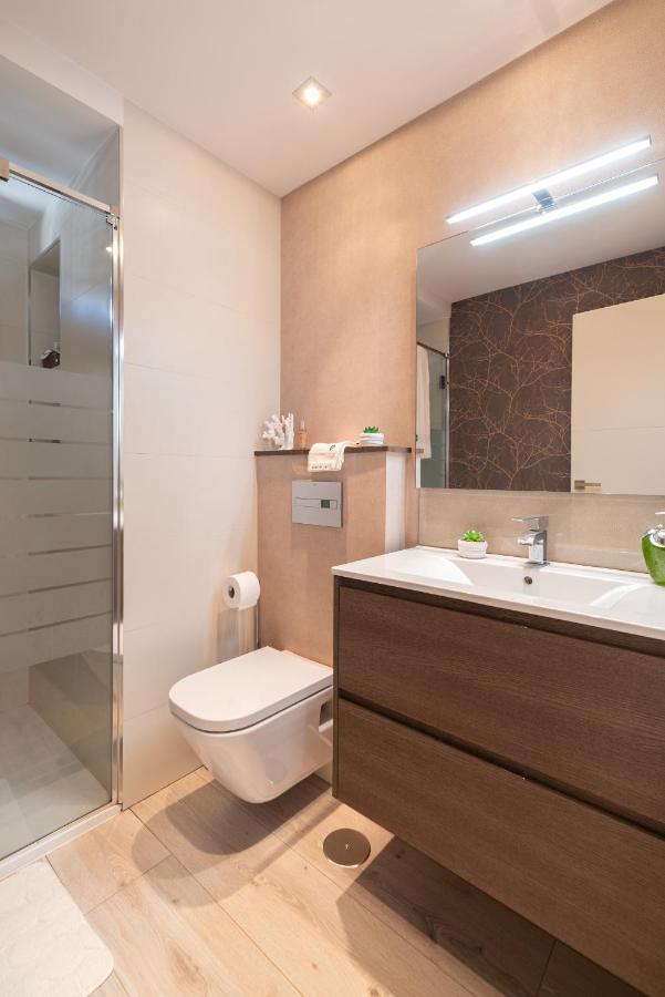 Elegante Apartamento Centrico Vigo Bagian luar foto